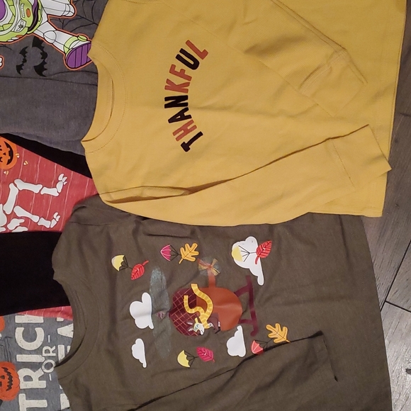 *SOLD*Toddler 5T Haloween & Thanksgiving bundle - Picture 4 of 11